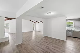 6106 Laredo Ct, Granbury, TX 76049 - Photo 14
