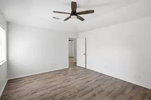 6106 Laredo Ct, Granbury, TX 76049 - Photo 26