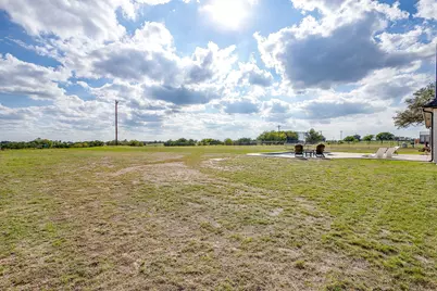 138 Bittersweet Trail, Weatherford, TX 76088 - Photo 32