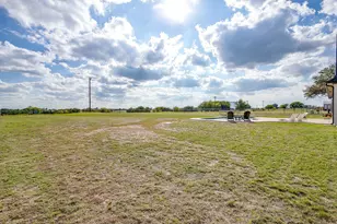 138 Bittersweet Trail, Weatherford, TX 76088 - Photo 32