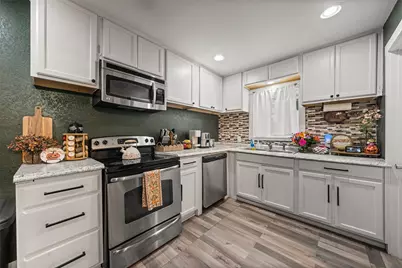 3613 Rolando Street, Waco, TX 76711 - Photo 8