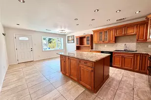 1202 Frio Ln, Garland, TX 75040 - Photo 12