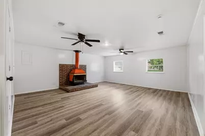829 Quail Terrace, Mansfield, TX 76063 - Photo 8