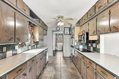 1110 Tipton Road, Irving, TX 75060 - Photo 2