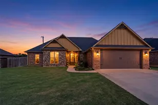 330 Koby Cir, Sulphur Springs, TX 75482 - Photo 1