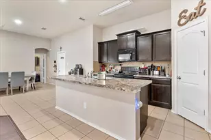 1985 Harbor Ct, Lancaster, TX 75146 - Photo 8