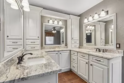 2031 Greenstone Trail, Carrollton, TX 75010 - Photo 28