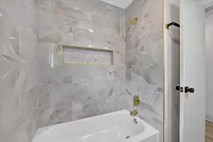 10117 Stoneleigh Dr, Benbrook, TX 76126 - Photo 20