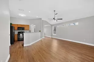 4803 Silver Ave, Dallas, TX 75223 - Photo 6