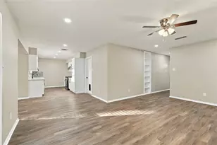 621 NW Barbara Ln, Burleson, TX 76028 - Photo 10