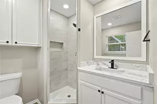 621 NW Barbara Ln, Burleson, TX 76028 - Photo 22