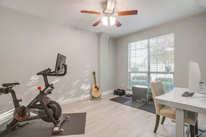 1040 Tara Drive, Burleson, TX 76028 - Photo 10