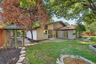 10615 Swallow Ln, Dallas, TX 75218 - Photo 28