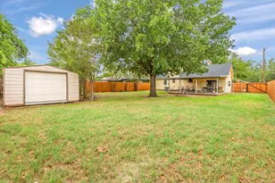 1341 Lakeside Dr, Abilene, TX 79602 - Photo 38