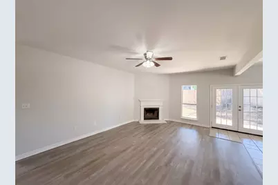 327 Texas Drive, Lake Dallas, TX 75065 - Photo 6