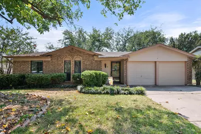 823 Quail Terrace, Mansfield, TX 76063 - Photo 4