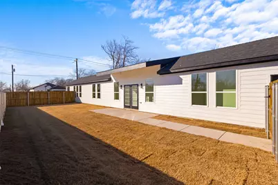 2621 College Street, Greenville, TX 75401 - Photo 26