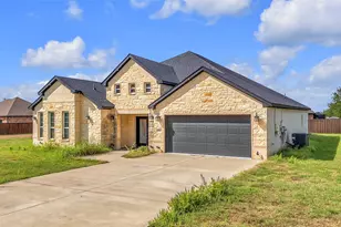 2002 Clay St, Mabank, TX 75147 - Photo 26