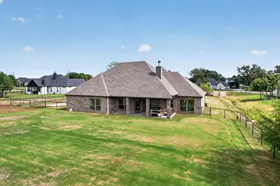 2025 Forest Bluff Trail, Azle, TX 76020 - Photo 30