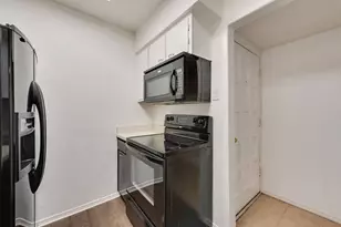 2803 Rio Branco St, Farmers Branch, TX 75234 - Photo 10