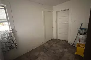2118 Columbus Ave, Fort Worth, TX 76164 - Photo 8