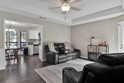 409 Odell Street, Cleburne, TX 76033 - Photo 10
