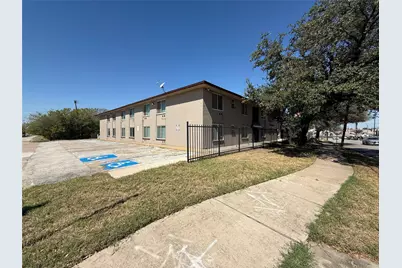 150 S Main Street #208, Euless, TX 76040 - Photo 2