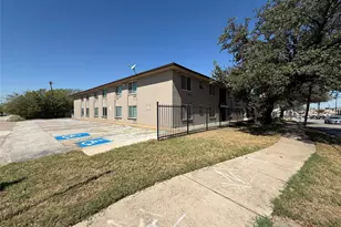 150 S Main St, Euless, TX 76040 - Photo 2