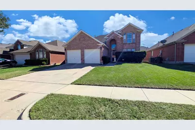 4704 Parkmount Drive, Fort Worth, TX 76137 - Photo 2