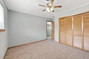 1306 Hillside Dr, Gainesville, TX 76240 - Photo 28