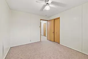 1306 Hillside Dr, Gainesville, TX 76240 - Photo 24