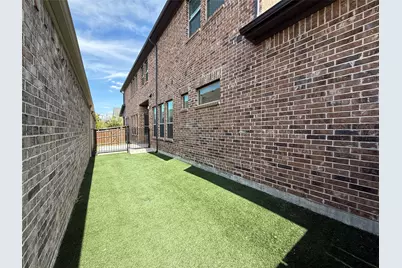 12905 Yale Court, Frisco, TX 75035 - Photo 4