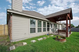 1309 N Houston St, Royse City, TX 75189 - Photo 6
