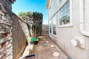 2606 Rue De Ville, Irving, TX 75038 - Photo 18