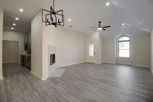 1915 Missouri Ave, Fort Worth, TX 76104 - Photo 22