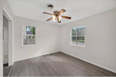 301 Dellis Street, Terrell, TX 75160 - Photo 10