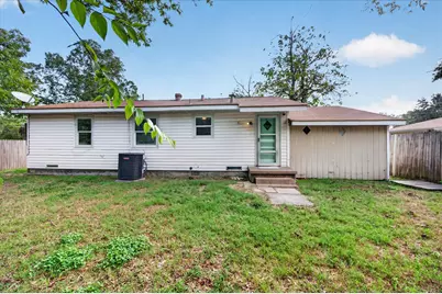 301 Dellis Street, Terrell, TX 75160 - Photo 22