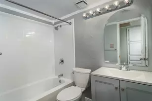 826 Camino Ct, Grand Prairie, TX 75052 - Photo 20