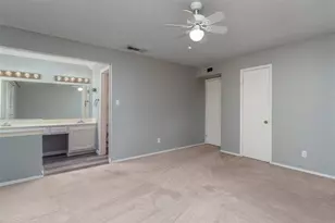 826 Camino Ct, Grand Prairie, TX 75052 - Photo 16