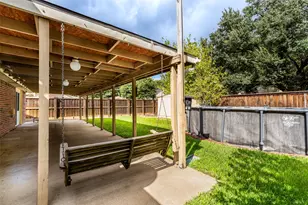 826 Camino Ct, Grand Prairie, TX 75052 - Photo 24