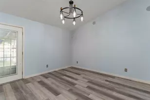 826 Camino Ct, Grand Prairie, TX 75052 - Photo 14