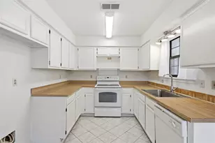 5909 Lake Hubbard Pkwy, Garland, TX 75043 - Photo 8