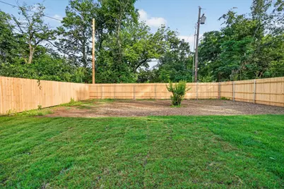 1621 Bannock Avenue, Dallas, TX 75215 - Photo 8