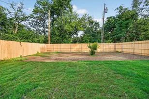 1621 Bannock Ave, Dallas, TX 75215 - Photo 8
