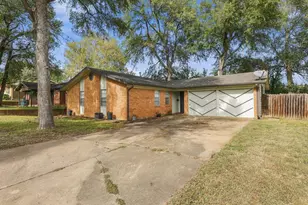 143 N Imperial Dr, Denison, TX 75020 - Photo 1