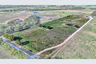 435 Lake Valley Road, Sunset, TX 76270 - Photo 6