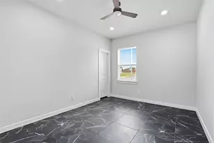 544 Highview Ct, Godley, TX 76044 - Photo 24