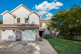 4027 Southern Charm Ct, Arlington, TX 76016 - Photo 2