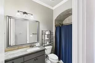1201 E Iberian Ct, Granbury, TX 76048 - Photo 10