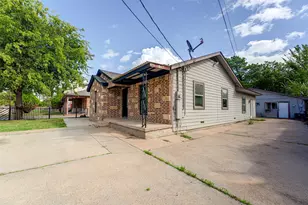 554 Pleasant Vista Dr, Dallas, TX 75217 - Photo 18